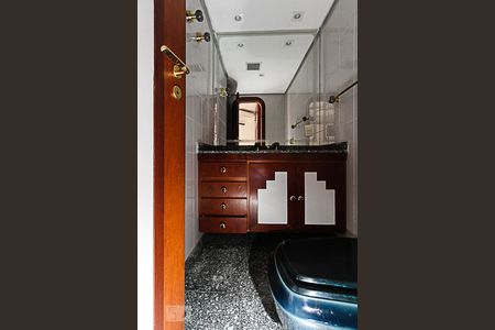 Apartamento para alugar com 180m², 3 quartos e 3 vagasBanheiro Social