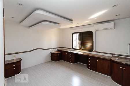 Apartamento para alugar com 180m², 3 quartos e 3 vagasSuite 03