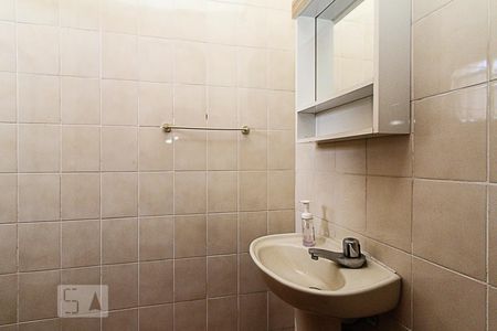 Apartamento para alugar com 180m², 3 quartos e 3 vagasBanheiro de Serviço