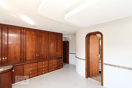 Apartamento para alugar com 180m², 3 quartos e 3 vagasSuite 03