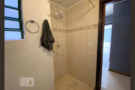 Banheiro de apartamento à venda com 1 quarto, 32m² em Centro, São Leopoldo