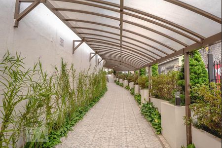 Apartamento à venda com 78m², 2 quartos e sem vagaÁrea comum