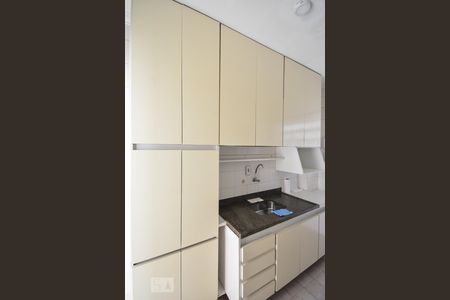 Apartamento para alugar com 69m², 2 quartos e 1 vagaCozinha