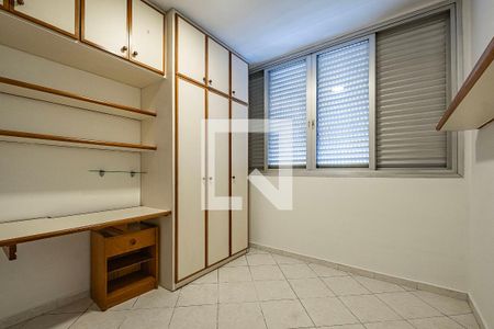 Quarto 1 de apartamento para alugar com 2 quartos, 69m² em Pinheiros, São Paulo