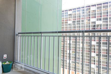 Varanda de kitnet/studio para alugar com 1 quarto, 28m² em Bela Vista, São Paulo