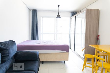 Quarto/Sala de kitnet/studio para alugar com 1 quarto, 28m² em Bela Vista, São Paulo