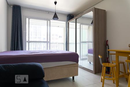 Quarto/Sala de kitnet/studio para alugar com 1 quarto, 28m² em Bela Vista, São Paulo