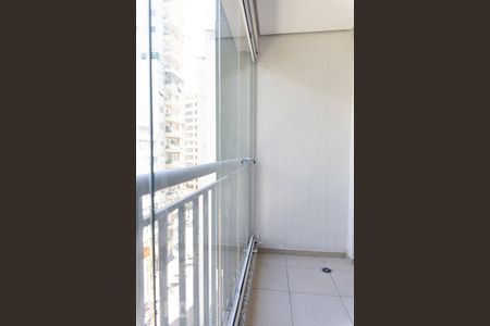 Varanda de kitnet/studio para alugar com 1 quarto, 28m² em Bela Vista, São Paulo