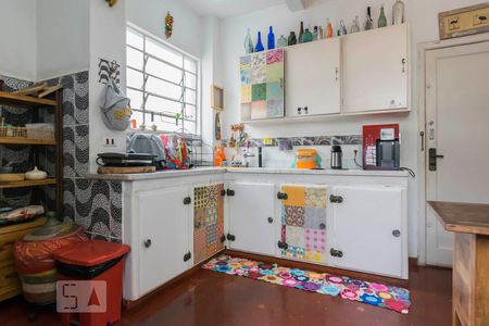 Apartamento para alugar com 170m², 2 quartos e 2 vagasCozinha