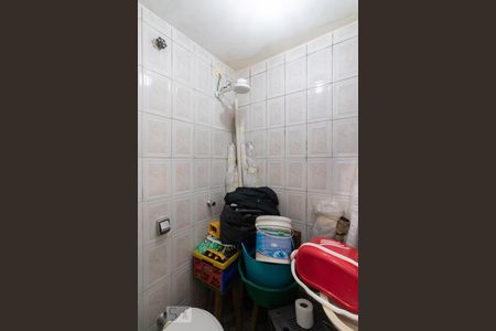 Casa à venda com 220m², 3 quartos e 2 vagasBanheiro de Serviço