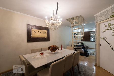 Casa à venda com 220m², 3 quartos e 2 vagasSala de Jantar