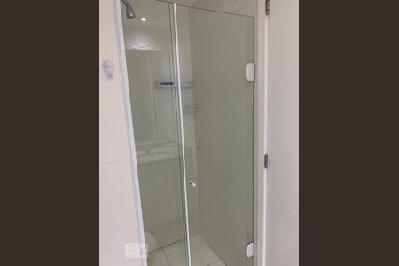 Apartamento à venda com 90m², 3 quartos e sem vaga Apartamento à venda com 90m², 3 quartos e sem vagaBanheiro Social