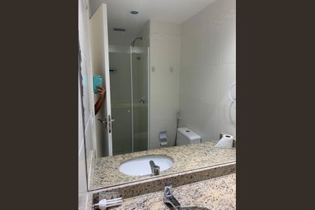 Apartamento à venda com 90m², 3 quartos e sem vaga Apartamento à venda com 90m², 3 quartos e sem vagaBanheiro Social