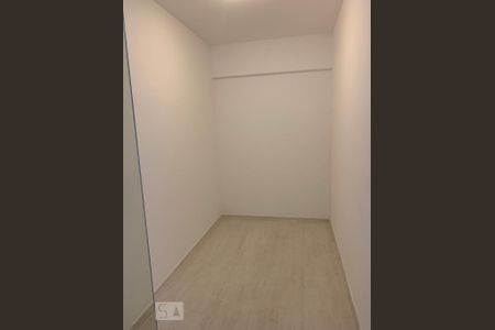 Apartamento à venda com 90m², 3 quartos e sem vaga Apartamento à venda com 90m², 3 quartos e sem vagaCloset Quarto 3 - Suíte