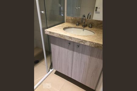 Banheiro de apartamento para alugar com 2 quartos, 60m² em Vila Mariana, São Paulo
