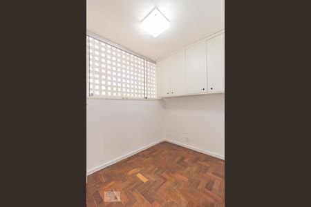 Quarto de Serviço de apartamento para alugar com 2 quartos, 62m² em Asa Norte, Brasília