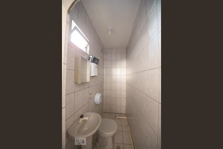 Casa para alugar com 500m², 6 quartos e 4 vagasBanheiro