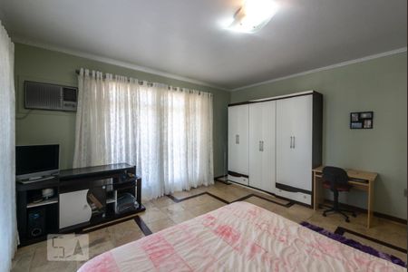 Casa para alugar com 500m², 6 quartos e 4 vagasSuíte