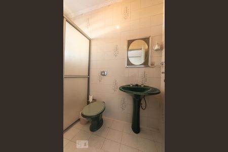Casa para alugar com 500m², 6 quartos e 4 vagasBanheiro