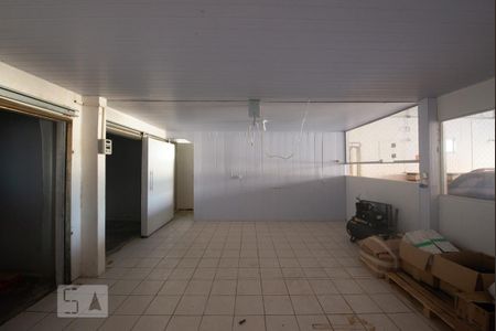 Casa para alugar com 500m², 6 quartos e 4 vagasSala Galpão