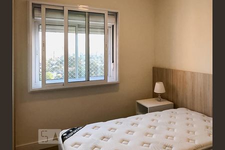Primeiro dormitório de apartamento à venda com 3 quartos, 112m² em Vila Olímpia, São Paulo