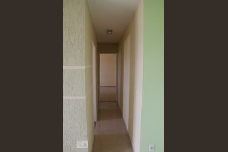 Corredor de apartamento para alugar com 2 quartos, 54m² em Parque Novo Mundo, São Paulo