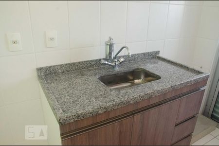 Apartamento para alugar com 54m², 2 quartos e 1 vagaPia