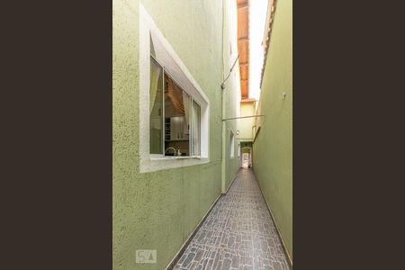 Casa para alugar com 298m², 5 quartos e 2 vagasCorredor externo 