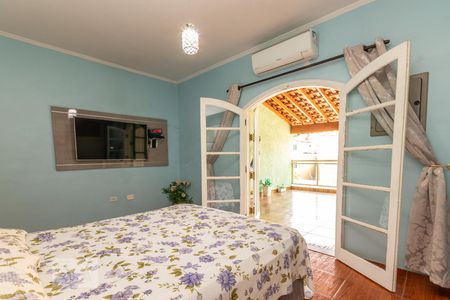 Suíte 1 de casa para alugar com 5 quartos, 298m² em Vila São Francisco (zona Leste), São Paulo