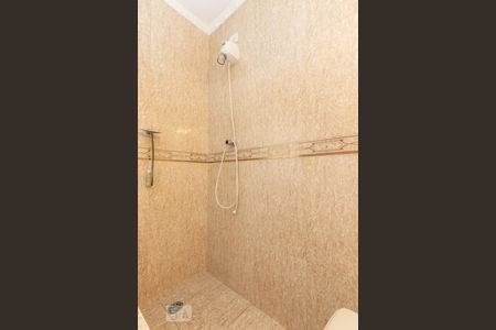 Casa para alugar com 298m², 5 quartos e 2 vagasBanheiro suíte 1