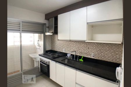 Apartamento para alugar com 62m², 2 quartos e 1 vagaCOZINHA