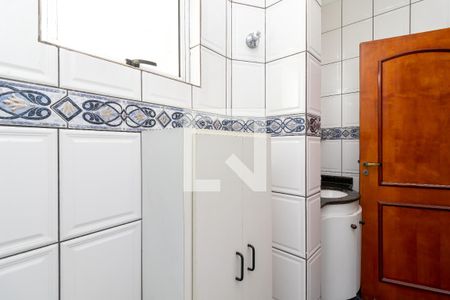 Casa à venda com 400m², 3 quartos e 2 vagasBanheiro Social 