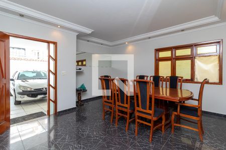 Sala de casa para alugar com 3 quartos, 400m² em Chora Menino, São Paulo