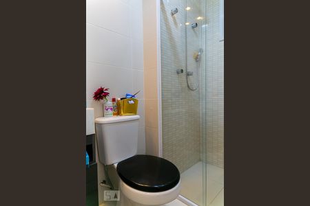 Apartamento para alugar com 74m², 3 quartos e sem vagaBanheiro da Suíte