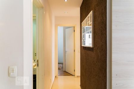 Apartamento para alugar com 74m², 3 quartos e sem vagaCorredor