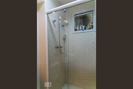 Apartamento para alugar com 74m², 3 quartos e sem vagaBanheiro da Suíte