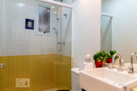 Apartamento para alugar com 74m², 3 quartos e sem vagaBanheiro