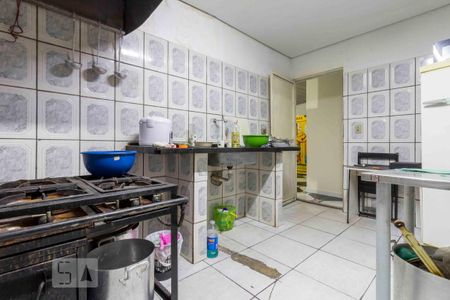 Casa à venda com 550m², 6 quartos e 4 vagasCozinha