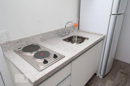 Studio de kitnet/studio para alugar com 1 quarto, 42m² em Pinheiros, São Paulo