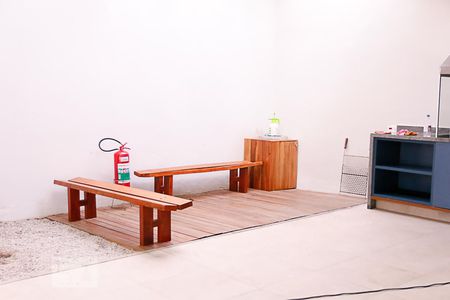 Apartamento à venda com 76m², 2 quartos e sem vaga Apartamento à venda com 76m², 2 quartos e sem vagaÁrea Comum - Churrasqueira