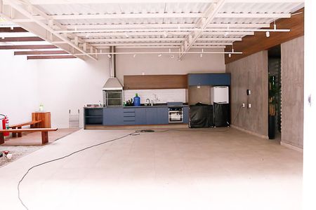 Apartamento à venda com 76m², 2 quartos e sem vaga Apartamento à venda com 76m², 2 quartos e sem vagaÁrea Comum - Churraqueira