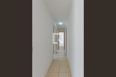 Apartamento à venda com 88m², 4 quartos e 2 vagasCorredor