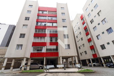 Apartamento para alugar com 50m², 2 quartos e 1 vagaFachada do bloco