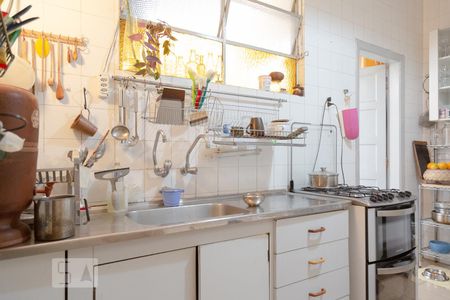 Apartamento à venda com 90m², 2 quartos e sem vagaCozinha