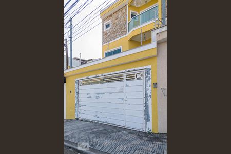 Casa à venda com 210m², 3 quartos e 4 vagasFachada