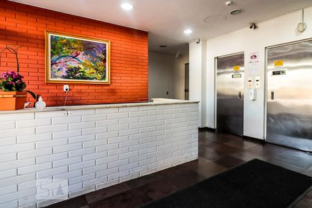 Apartamento para alugar com 68m², 2 quartos e sem vagaHall de Entrada