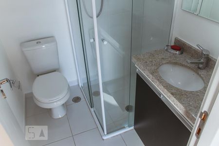 Banheiro de apartamento à venda com 1 quarto, 22m² em Centro, São Paulo