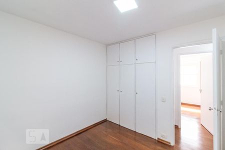 Apartamento à venda com 81m², 3 quartos e 1 vagaQuarto 1