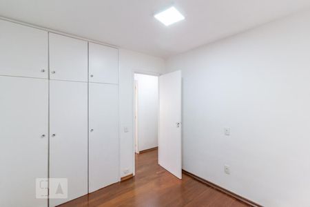 Apartamento à venda com 81m², 3 quartos e 1 vagaQuarto 1