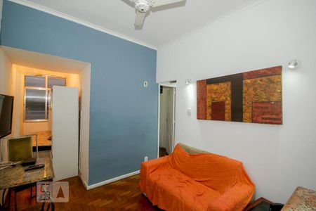 Sala de apartamento para alugar com 1 quarto, 40m² em Copacabana, Rio de Janeiro